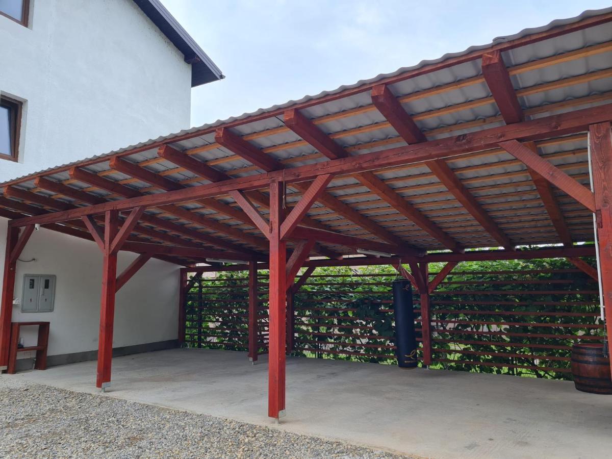 Ferienwohnung Old Town Road Karlovac Exterior foto